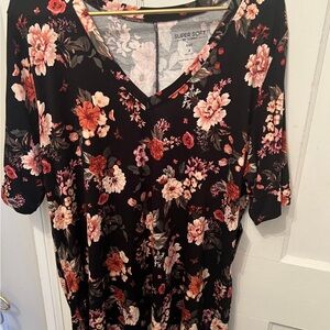 NWT Torrid Super Soft Floral Print Top SZ 3X